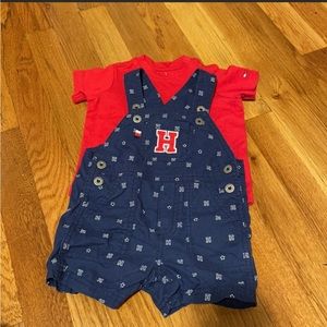 Tommy Hilfiger baby overall set